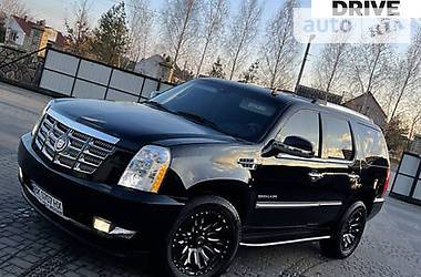 Cadillac Escalade AWD Luxury  2013