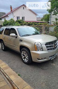 Cadillac Escalade Platinum 2013