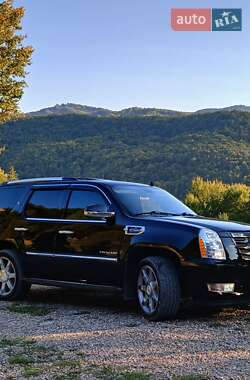 Cadillac Escalade 2011
