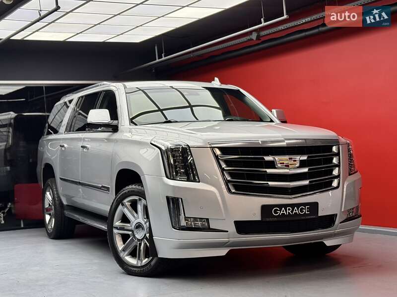 Седан Cadillac Escalade