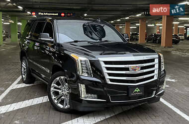 Cadillac Escalade Premium  2014