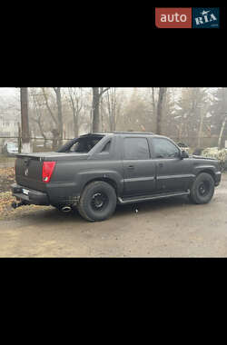 Cadillac Escalade  2002