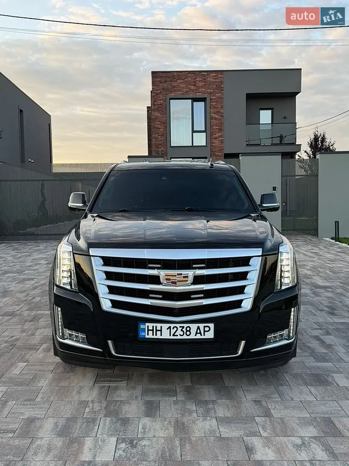 2015 Cadillac Escalade - фото 1