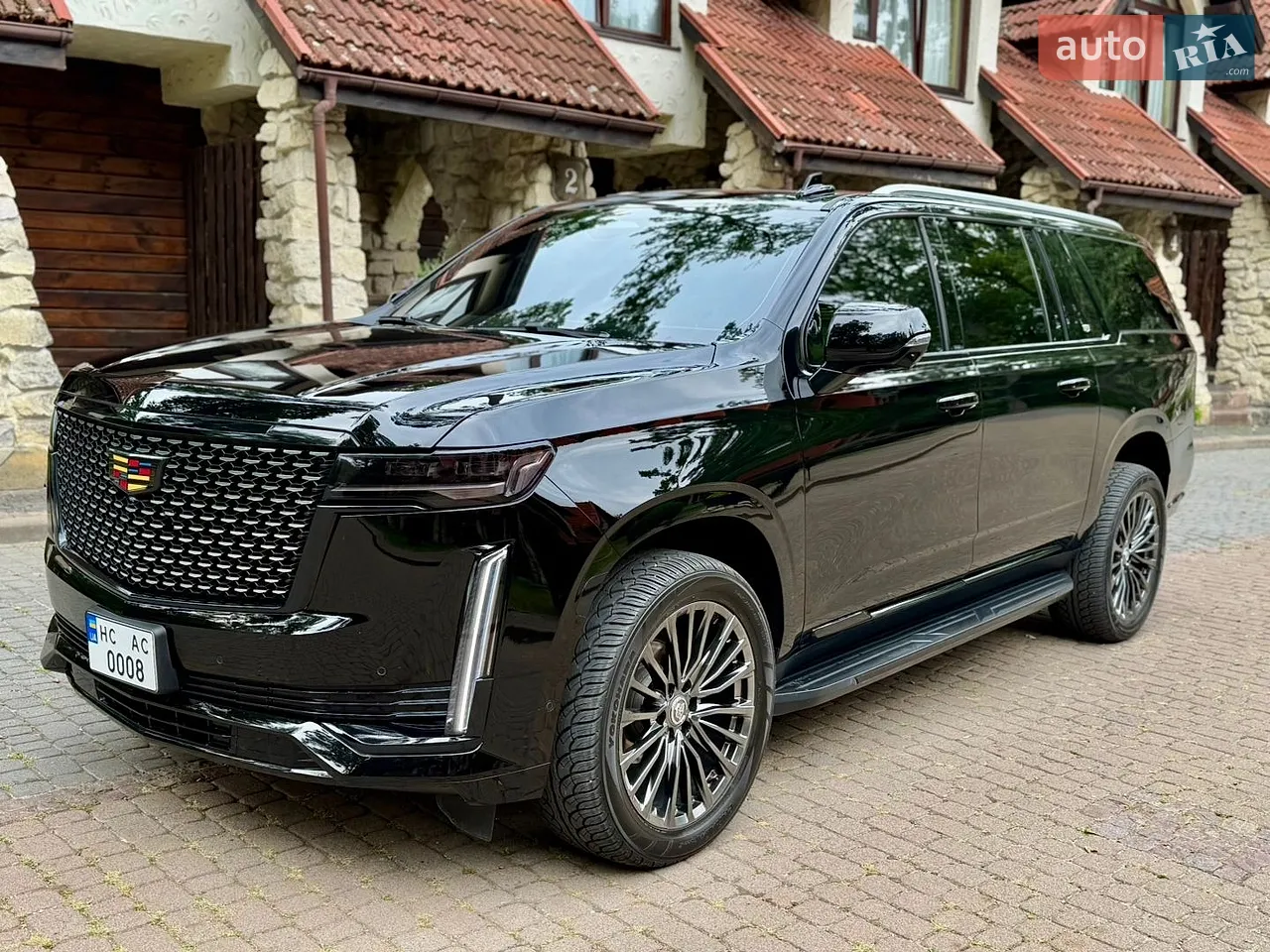 2021 Cadillac Escalade - мініатюра 3