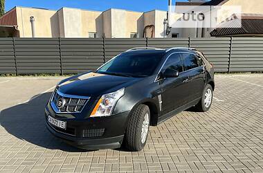 Cadillac SRX Luxury 2011