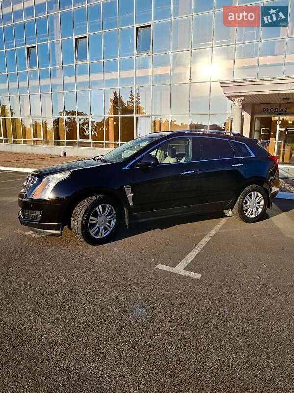 Универсал Cadillac SRX