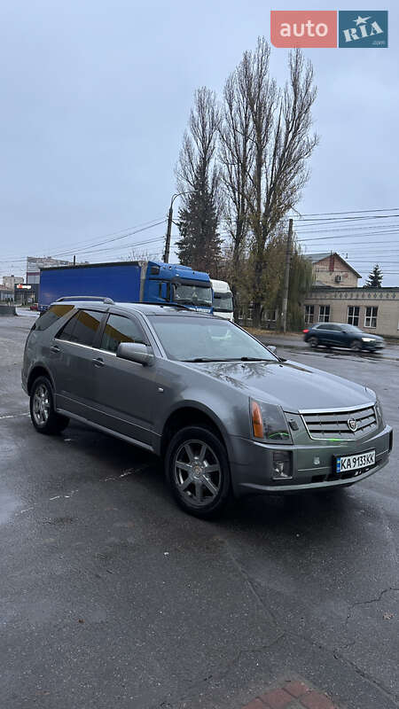 Cadillac SRX 2004 года в Виннице