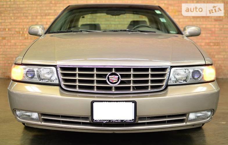 Cadillac STS 2001 года