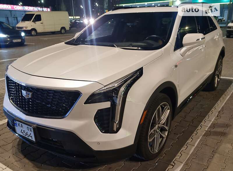 Внедорожник / Кроссовер Cadillac XT4