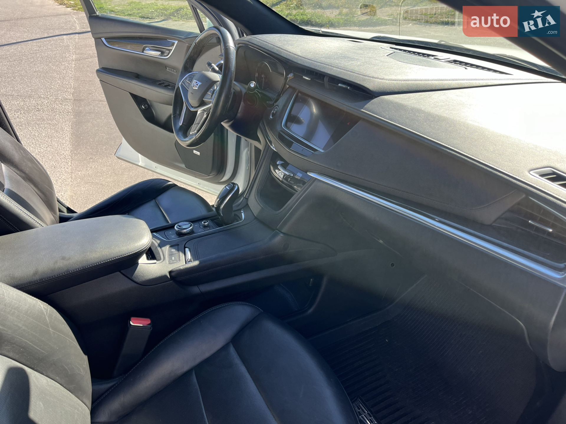 Cadillac XT5 2019 VIN 1GYKNCRS1LZ141976 фото оголошення 23 з 37