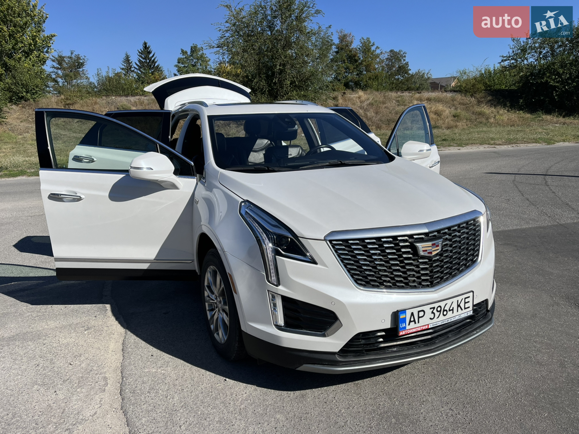 Cadillac XT5 2019 VIN 1GYKNCRS1LZ141976 фото оголошення 30 з 37