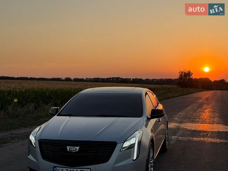 Седан Cadillac XTS 2017 в Києві