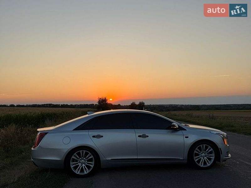 Седан Cadillac XTS 2017 в Києві