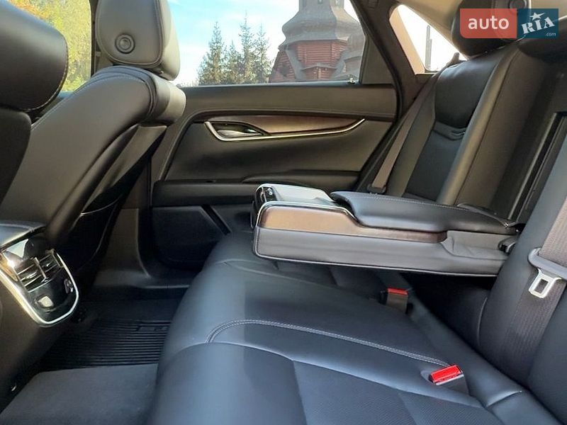 Седан Cadillac XTS 2017 в Києві