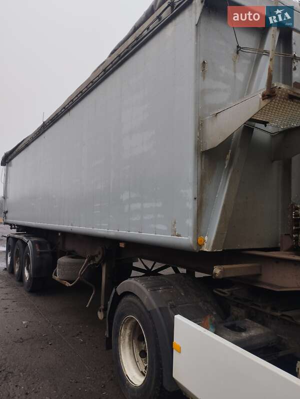 Самосвал полуприцеп Carnehl CHKS