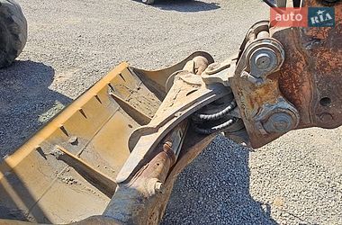 Колесный экскаватор Case Construction 580ST 1997 в Черновцах