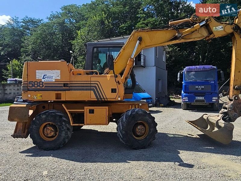 Колесный экскаватор Case Construction 580ST 1997 в Черновцах