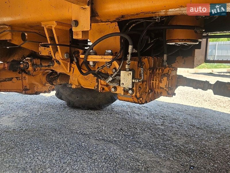 Колесный экскаватор Case Construction 580ST 1997 в Черновцах
