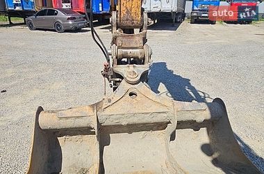 Колесный экскаватор Case Construction 580ST 1997 в Черновцах