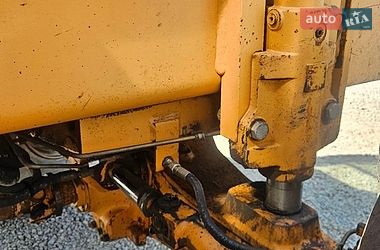 Колесный экскаватор Case Construction 580ST 1997 в Черновцах