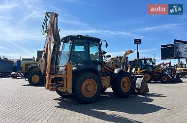 Екскаватор навантажувач Case Construction 695 ST 2016 в Рівному