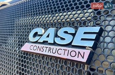 Екскаватор навантажувач Case Construction 695 ST 2016 в Рівному