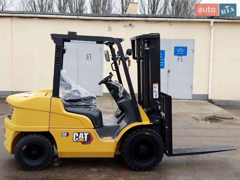 CAT Lift Trucks DP