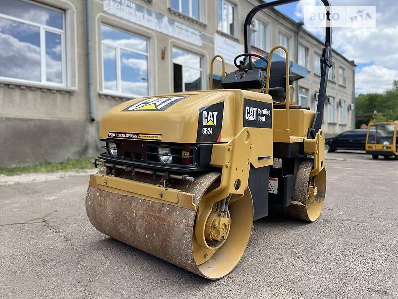 Caterpillar 226