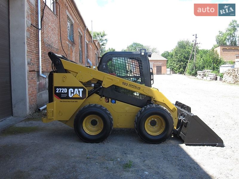 Caterpillar 272