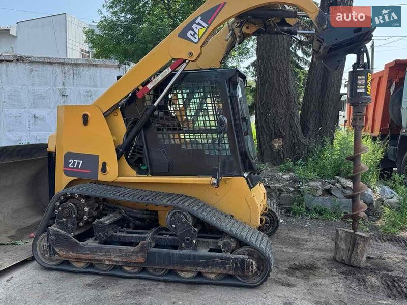 Caterpillar 277