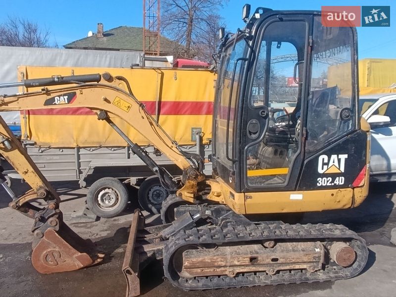 Caterpillar 302