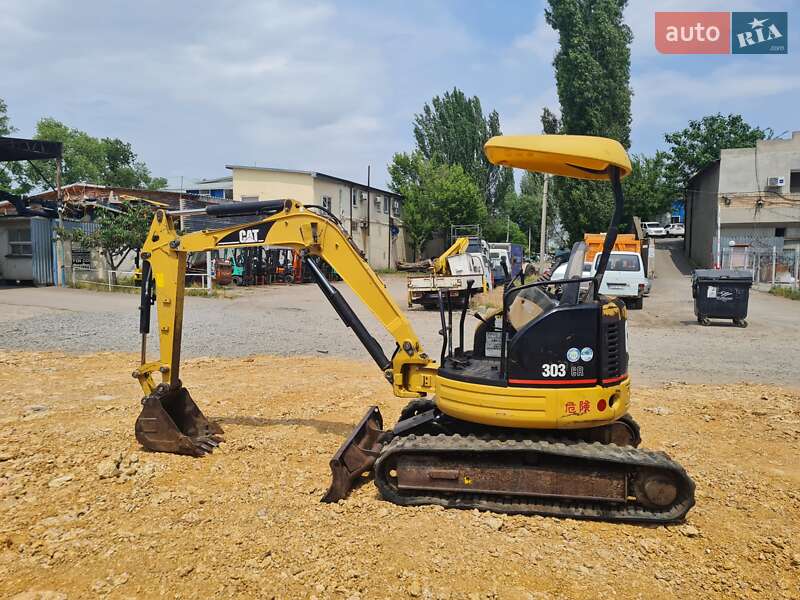 Caterpillar 303