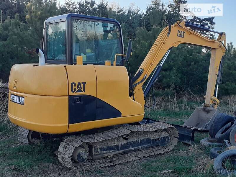 Гусеничный экскаватор Caterpillar 307