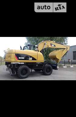 Екскаватор навантажувач Caterpillar 320 2020 в Одесі