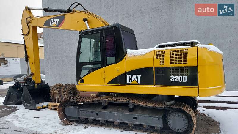 Caterpillar 320
