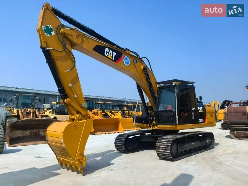 Caterpillar 320