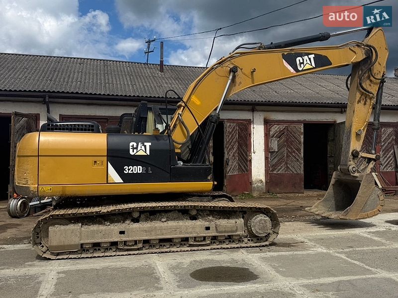 Caterpillar 320