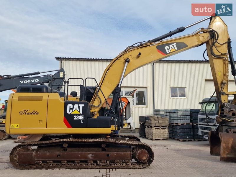 Caterpillar 324