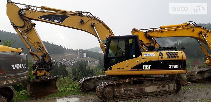 Caterpillar 324DL