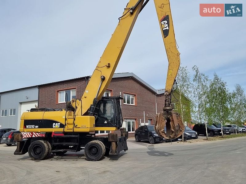 Caterpillar 325