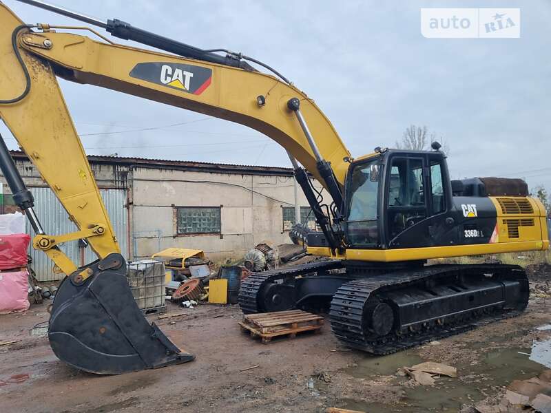 Гусеничный экскаватор Caterpillar 336