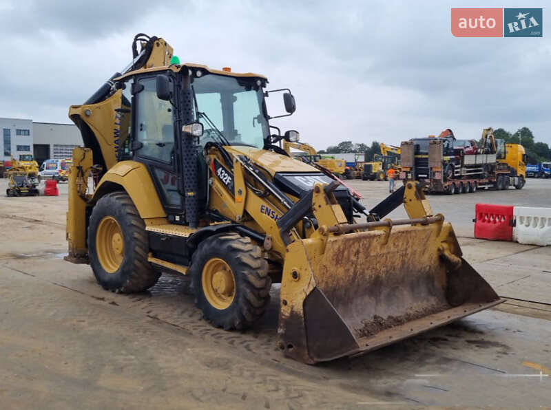 Caterpillar 432