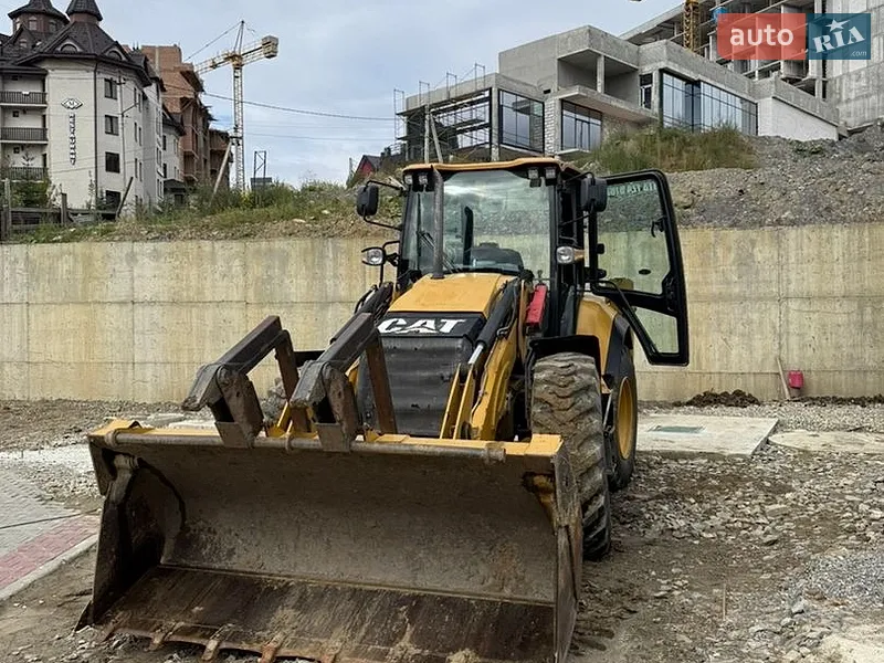 Caterpillar 444 2018