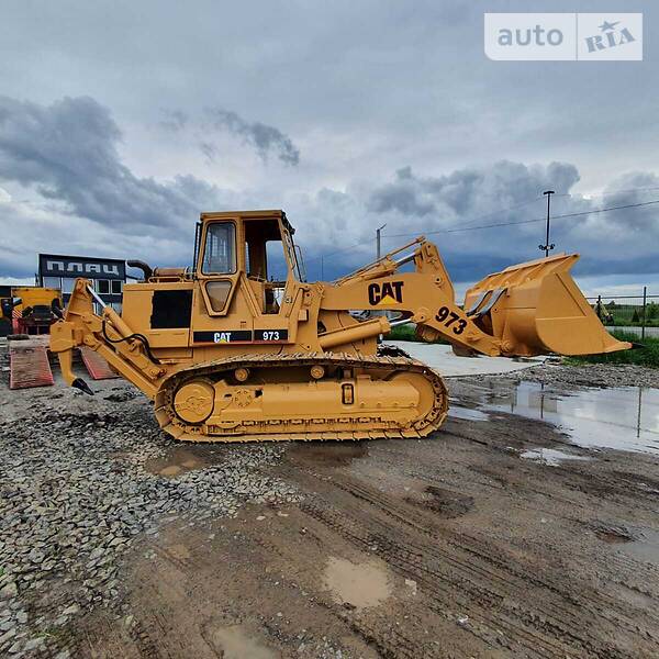 Бульдозер Caterpillar 973