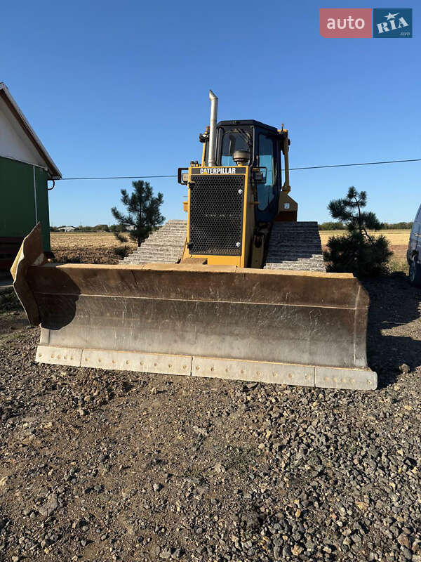 Caterpillar D5
