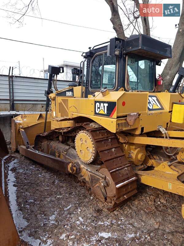 Caterpillar D6R