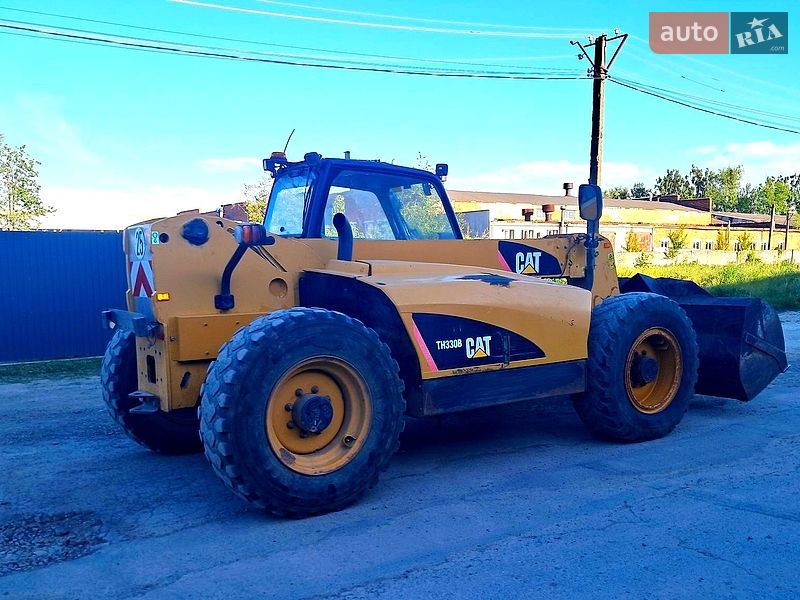Caterpillar TH 330B