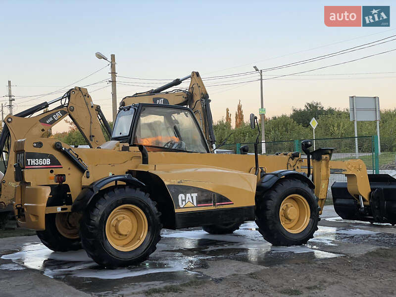Caterpillar TH 360B