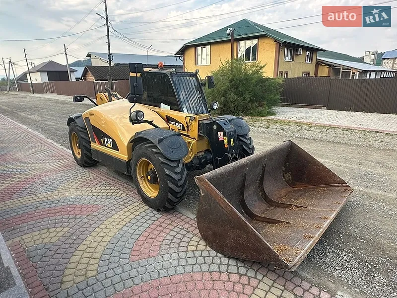 Caterpillar TH 407 2018
