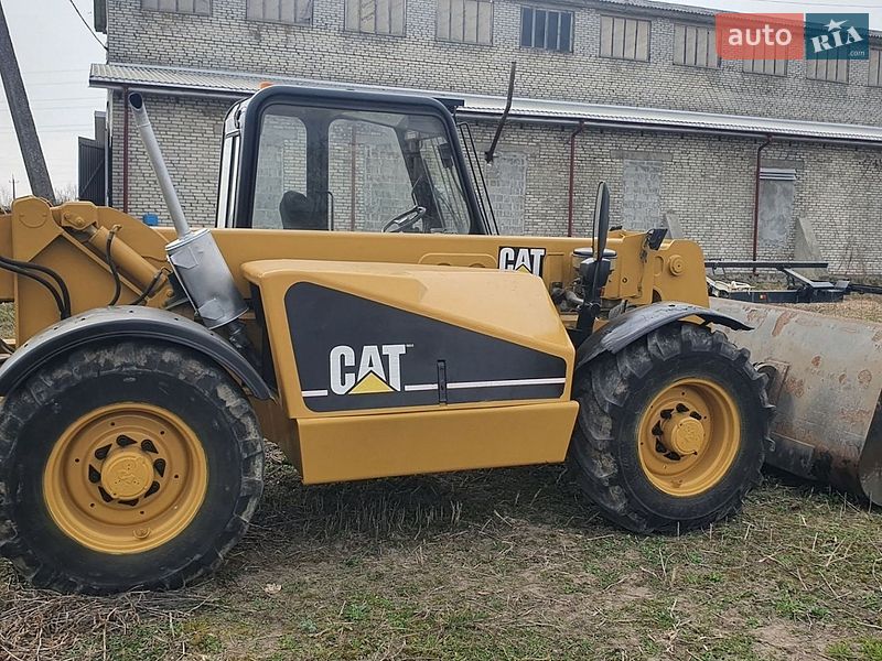 Caterpillar TH 62
